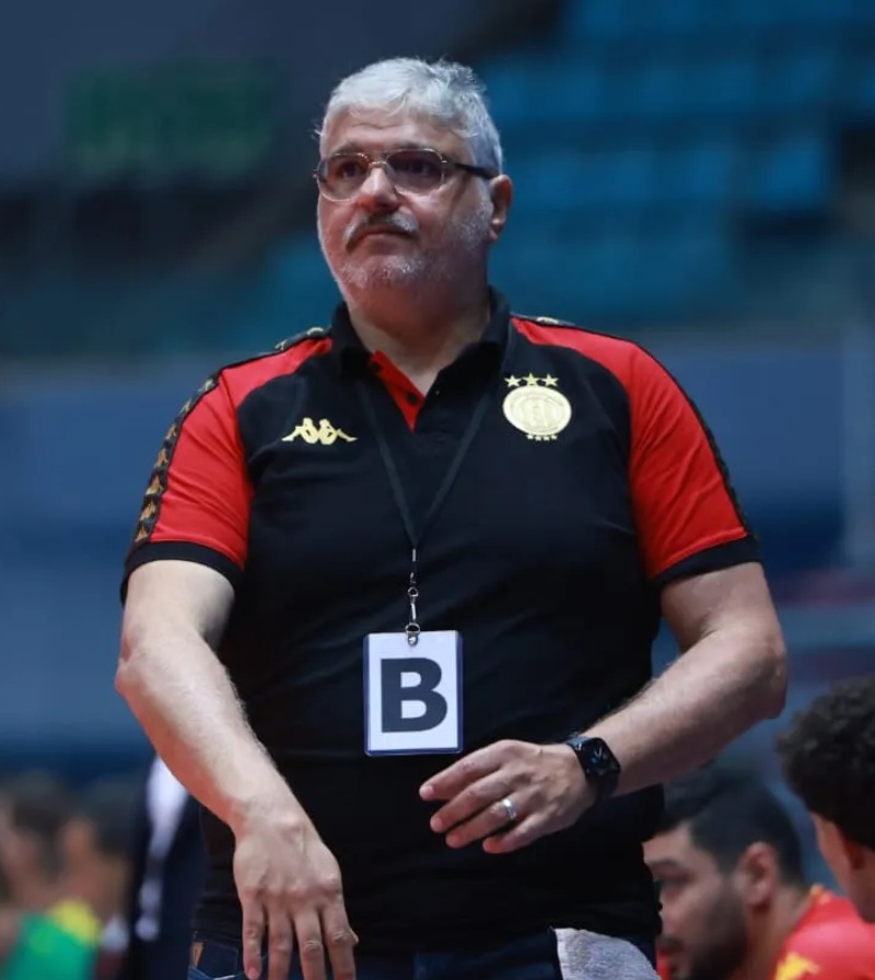 Bassem Sobki poursuit l'aventure.